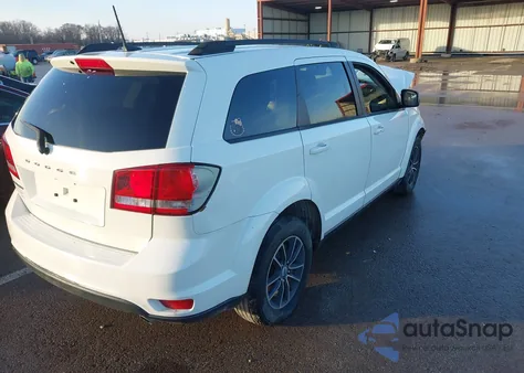 2019 Dodge Journey Se z USA, uszkodzony, nr VIN 3C4PDCBG3KT750657
